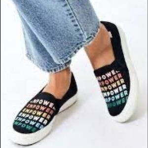 𝅺Keds Double Decker Empower Fashion Slip On Fashion Sneaker Size 5